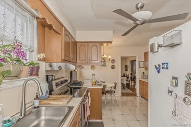 This charming brick detached ranch in Jamaica, Queens offers - photo 10