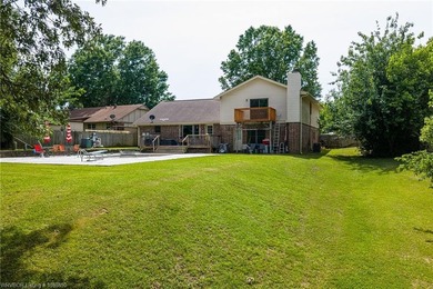 Welcome to this spacious home in a desirable east Fort Smith - photo 26