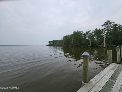 Lake Acreage For Sale in Hertford, North Carolina