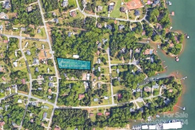 Lake Norman Lot For Sale in Mooresville North Carolina