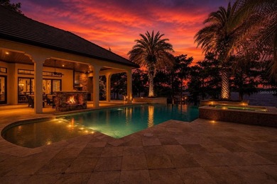 One or more images have been virtually staged. Experience luxury - photo 5