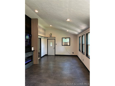 Wow what a great home! The new one level home has a great - photo 4