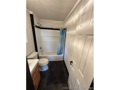 Wow what a great home! The new one level home has a great - photo 8
