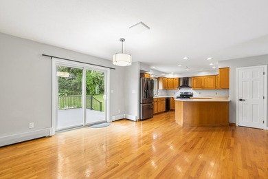 Enjoy the ease of single-level living in this well maintained - photo 11