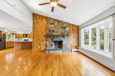 Enjoy the ease of single-level living in this well maintained - photo 18