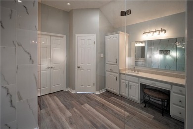 Perfectly situated in NorthShore Country Club, 308 Sea Gate - photo 25