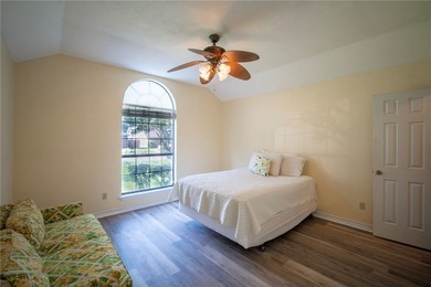 Perfectly situated in NorthShore Country Club, 308 Sea Gate - photo 28