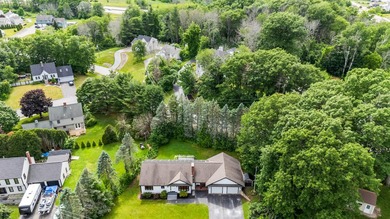 Enjoy the ease of single-level living in this well maintained - photo 47
