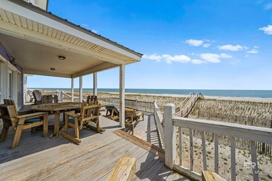 Welcome to paradise!!! Fall in love with this 5-bedroom, 3-bath - photo 5