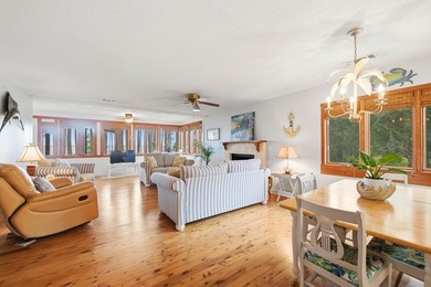 Introducing Bayshore Retreat - a rare 1.4-acre bayfront - photo 12