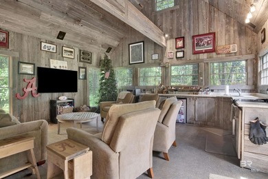 Located in the Montrose area of Fairhope. This one-of-a-kind - photo 14