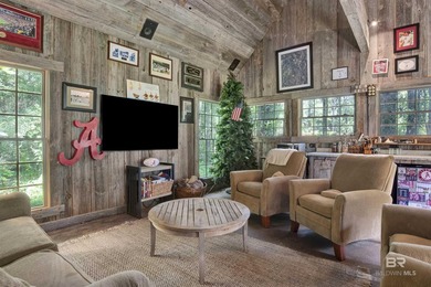 Located in the Montrose area of Fairhope. This one-of-a-kind - photo 15
