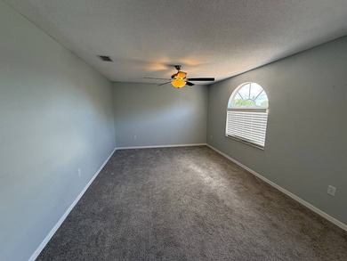 3 Bedroom, 2.5 bath, 2 story home with a 3 car garage in - photo 15