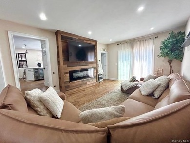 Don't wait to make this beautiful colonial your forever home - photo 18