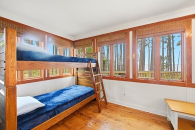 Introducing Bayshore Retreat - a rare 1.4-acre bayfront - photo 20