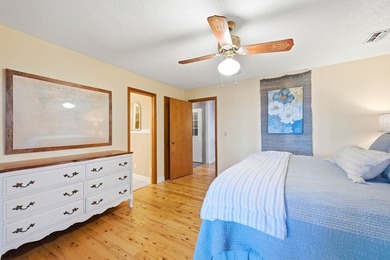 Introducing Bayshore Retreat - a rare 1.4-acre bayfront - photo 22