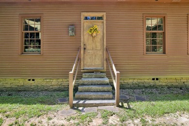 Located in the Montrose area of Fairhope. This one-of-a-kind - photo 30