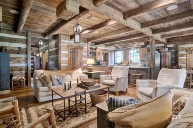 Located in the Montrose area of Fairhope. This one-of-a-kind - photo 33