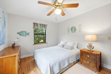 Introducing Bayshore Retreat - a rare 1.4-acre bayfront - photo 33
