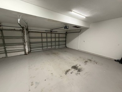 3 Bedroom, 2.5 bath, 2 story home with a 3 car garage in - photo 34
