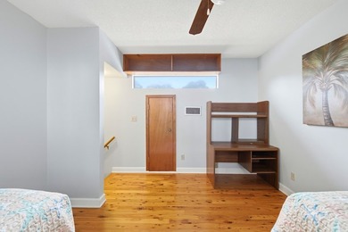 Introducing Bayshore Retreat - a rare 1.4-acre bayfront - photo 37