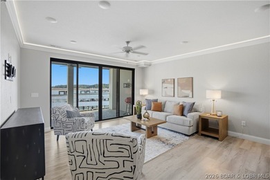 Welcome to effortless lake living in one of the Lake of the - photo 6