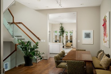 Perfectly positioned in the heart of East Lincoln Park, this - photo 4