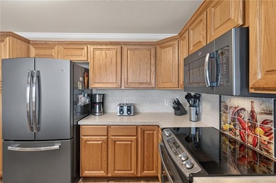 WELCOME TO ISLAND PARADISE CONDOMINIUMS...an intimate 3-story - photo 14