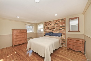 Discover rustic charm and modern comfort in this beautifully - photo 21