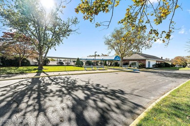 Move right into this bright and airy home! Open concept floor - photo 23