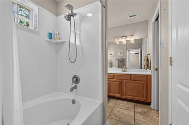 WELCOME TO ISLAND PARADISE CONDOMINIUMS...an intimate 3-story - photo 24