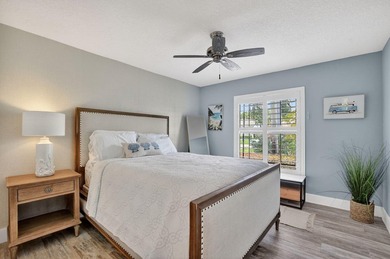 Renovated and ready to move in. This property has it all, open - photo 28