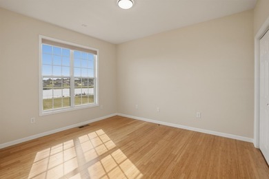 Welcome to 105 N Stallion Drive, where peaceful lakefront living - photo 32