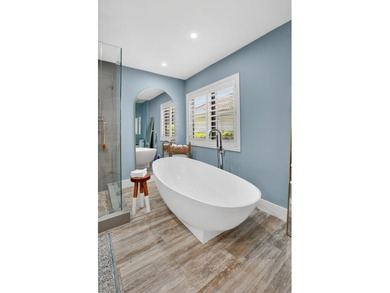 Renovated and ready to move in. This property has it all, open - photo 39