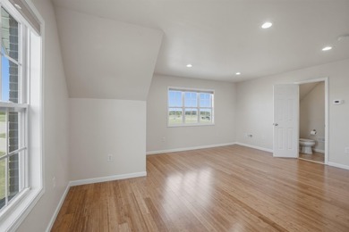 Welcome to 105 N Stallion Drive, where peaceful lakefront living - photo 40