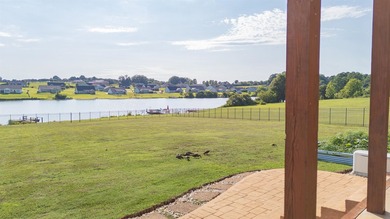 Welcome to 105 N Stallion Drive, where peaceful lakefront living - photo 43