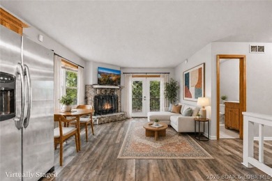 Welcome home to the perfect blend of comfort, outdoor living - photo 3