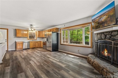 Welcome home to the perfect blend of comfort, outdoor living - photo 6