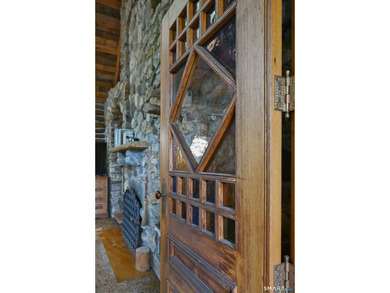Additional listing photo 4