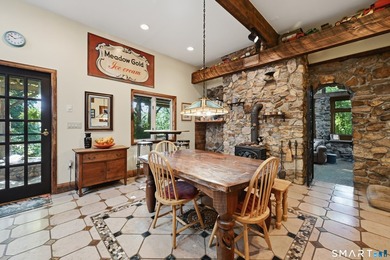 Rare opportunity to own a one-of-a-kind mountain top custom - photo 10