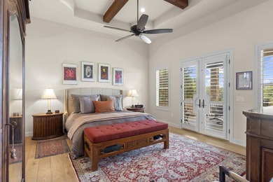 Experience refined luxury living in this exceptional golf course - photo 14