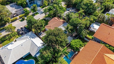 Experience the island lifestyle in this charming 3-bedroom - photo 19