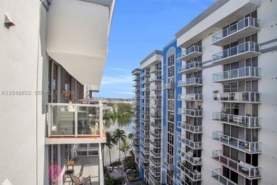 Welcome to this bright and inviting 2-bedroom, 1-bathroom condo - photo 22