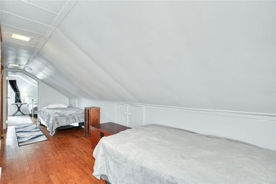 Tucked into the hillside, this awesome lakefront home offers so - photo 27