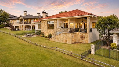 Experience refined luxury living in this exceptional golf course - photo 29