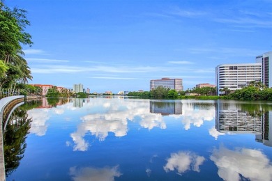 Welcome to this bright and inviting 2-bedroom, 1-bathroom condo - photo 35