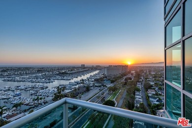Welcome to the crown jewel of Marina Pointe Drive! An - photo 44
