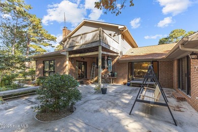 GRANDIOSE, CUSTOM BUILT HOME WITH LARGE SPACES THROUGHOUT ON - photo 46