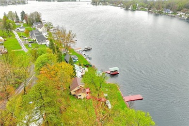 Tucked into the hillside, this awesome lakefront home offers so - photo 47