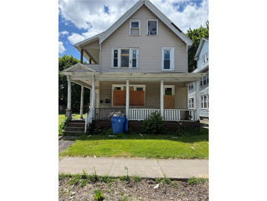 Value-add opportunity with tremendous upside! This four-unit - photo 1